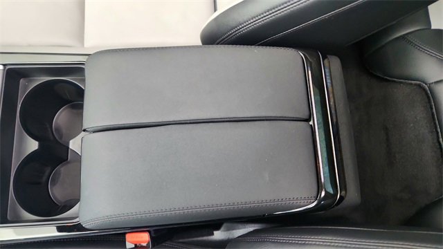 Used 2024 Land Rover Range Rover Velar Dynamic SE image 54