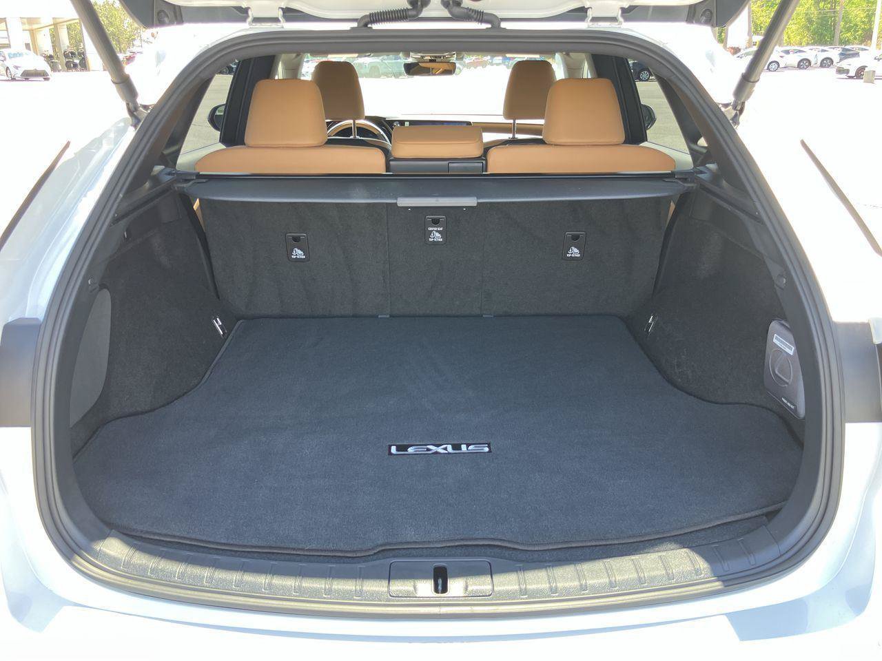Used 2025 Lexus RX 350 Premium w/ Accessory Package (Z1) FWD image 29