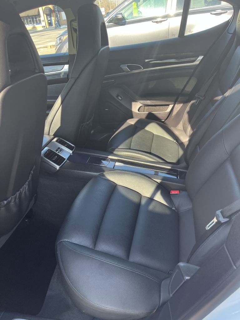 Used 2013 Porsche Panamera 4 Platinum Edition image 10