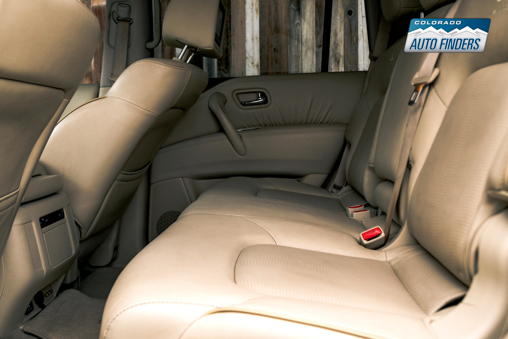 Used 2011 INFINITI QX56 4WD w/ Theater Pkg image 29