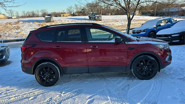 Used 2019 Ford Escape SE image 27