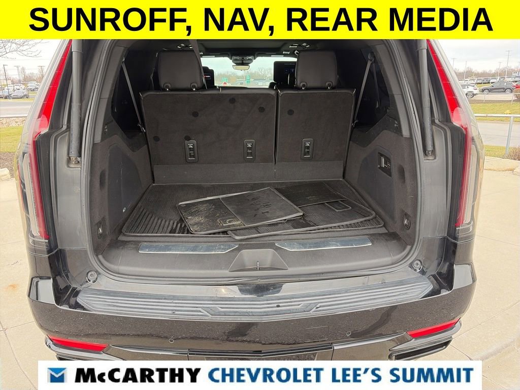 Used 2023 Cadillac Escalade ESV Sport w/ LPO, ONYX Package image 58