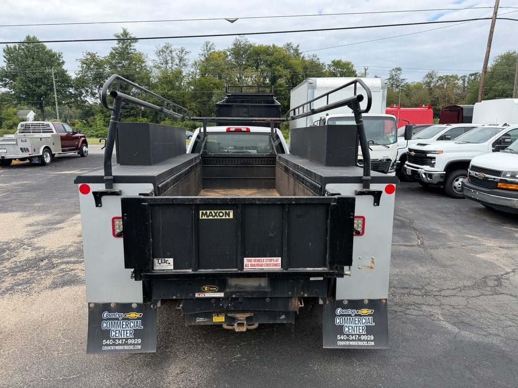 Used 2018 Chevrolet Silverado 3500 W/T w/ WT Convenience Package AWD/4WD image 5