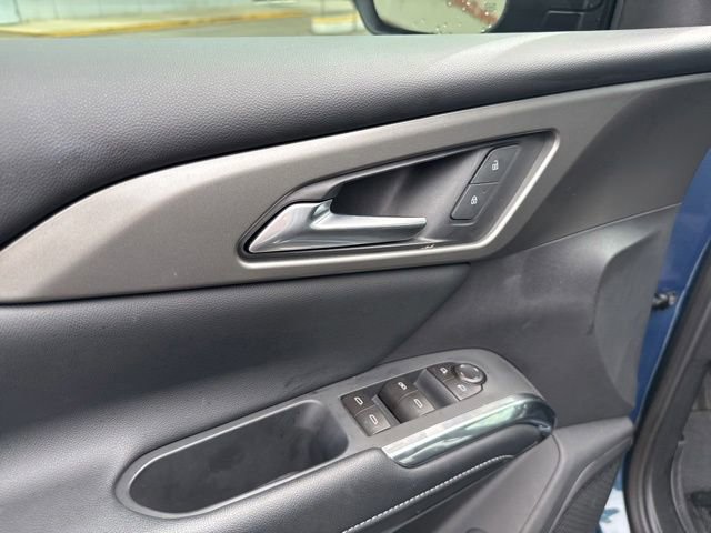 Used 2026 Chevrolet Traverse LT w/ Midnight/Sport Edition FWD image 30
