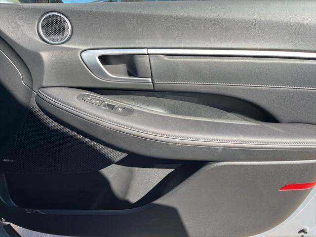 Used 2025 Hyundai Sonata Limited image 19
