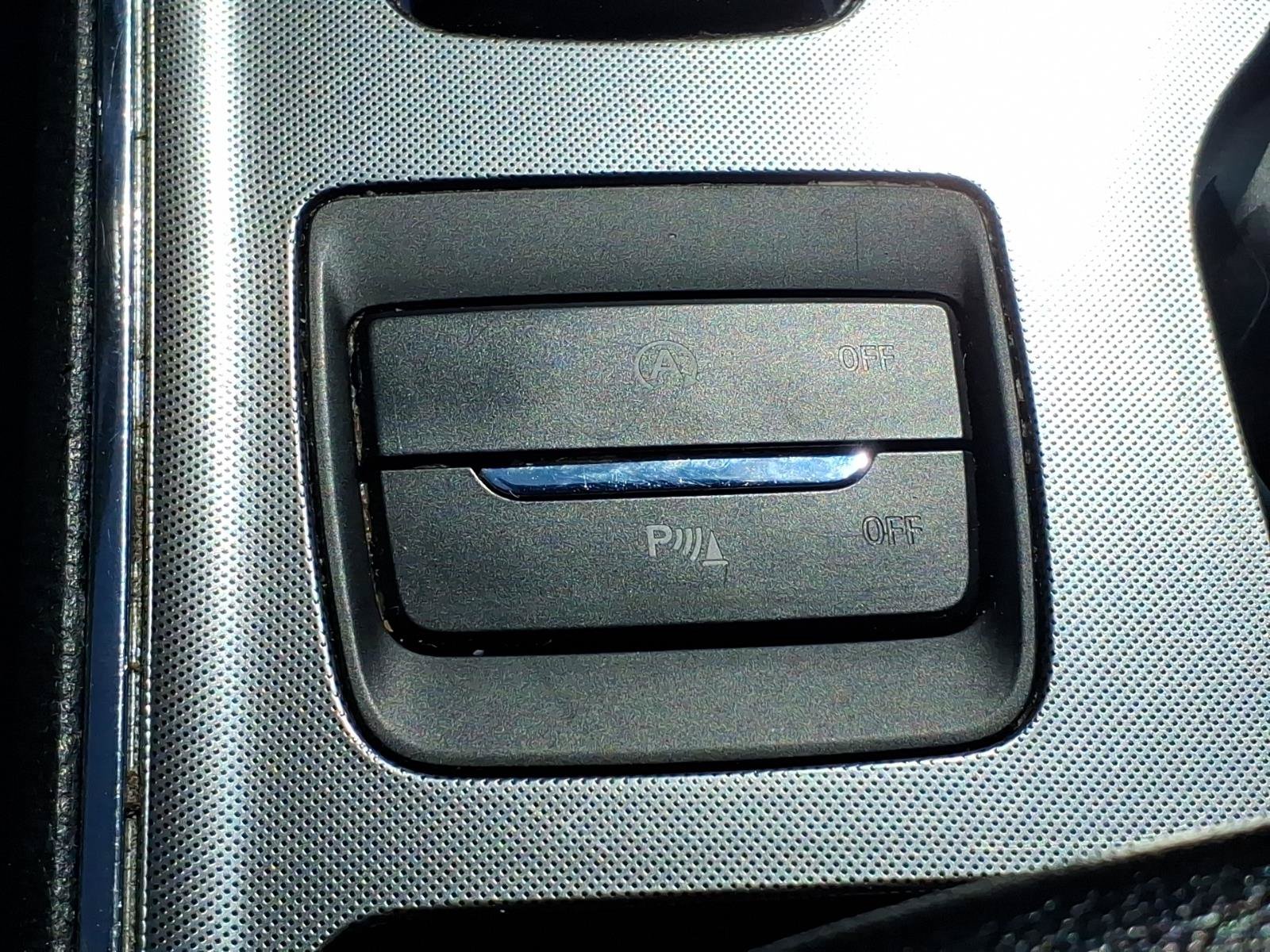 Used 2024 Ford Edge Titanium AWD/4WD image 19
