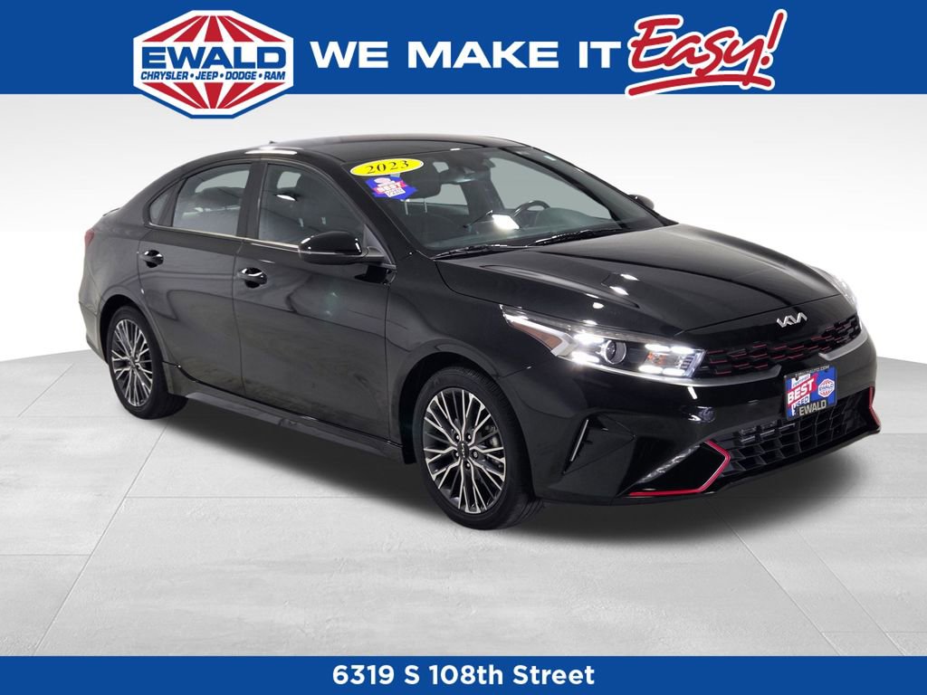 Used 2023 Kia Forte GT-Line image 1