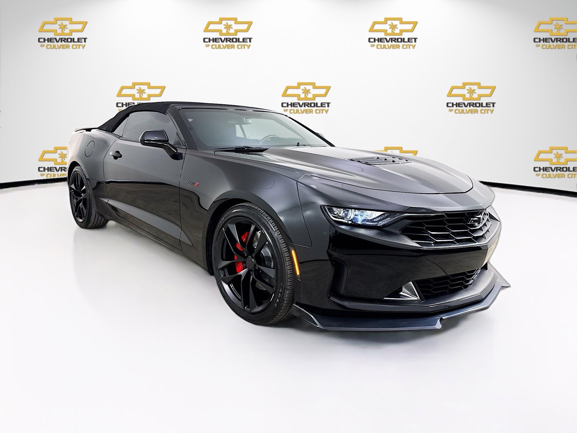 Used 2023 Chevrolet Camaro LT w/ RS Package image 1