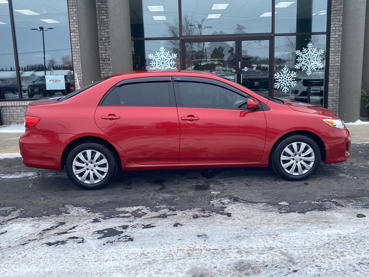 Used 2012 Toyota Corolla image 16