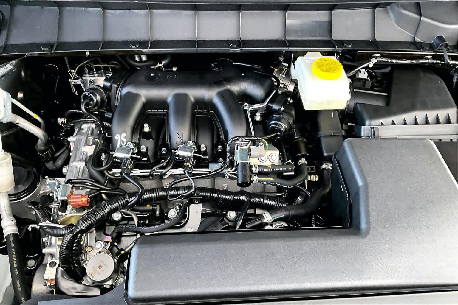 New 2026 Nissan Pathfinder SL FWD image 17