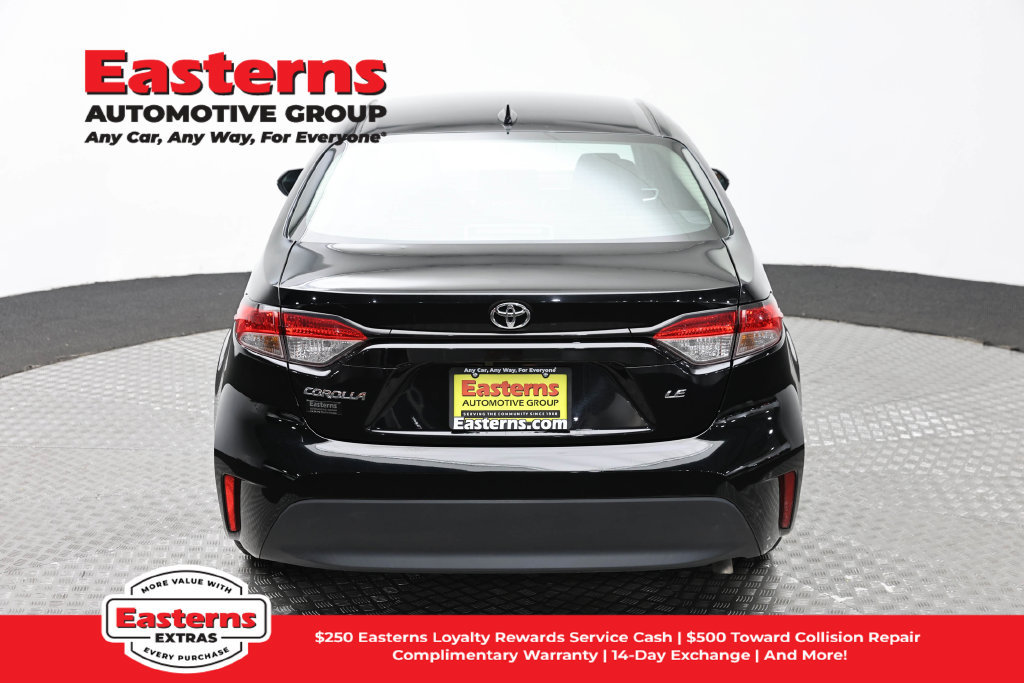 Used 2024 Toyota Corolla LE FWD image 7