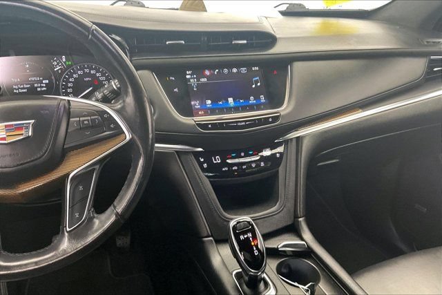 Used 2019 Cadillac XT5 Platinum AWD/4WD image 5