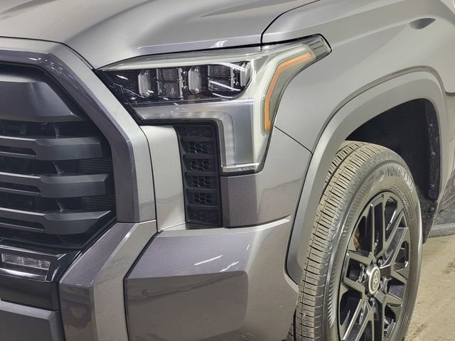 Used 2024 Toyota Tundra Limited AWD/4WD image 9