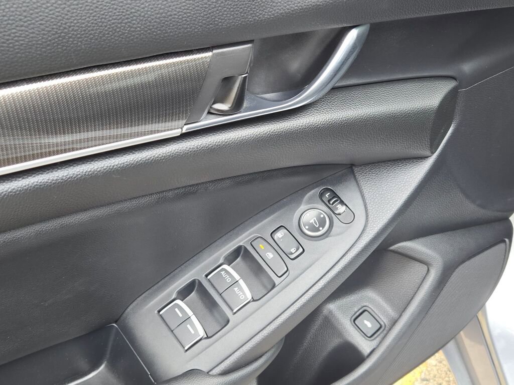 Used 2022 Honda Accord Sport Special Edition image 19