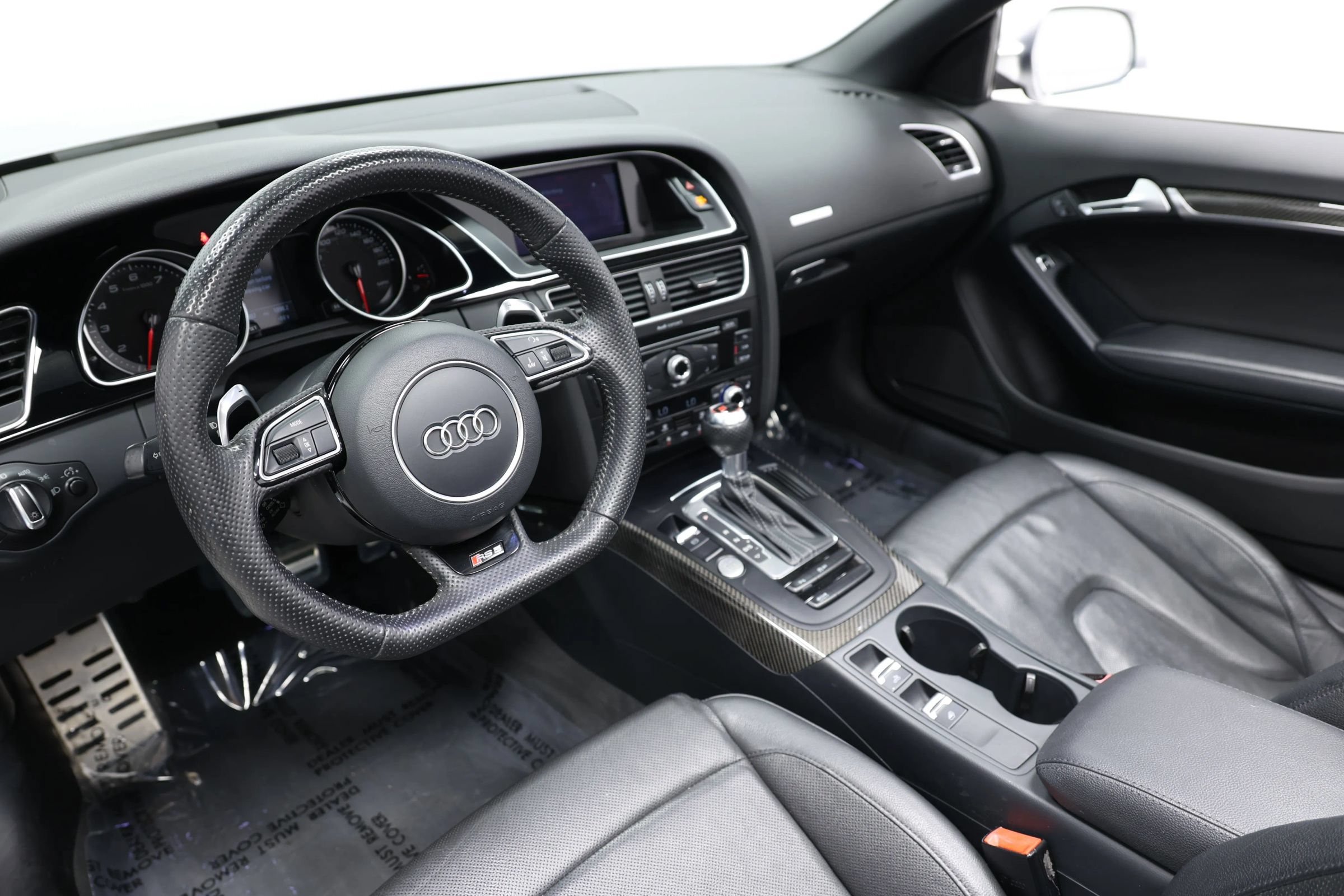 Used 2014 Audi RS 5 Cabriolet AWD/4WD image 2