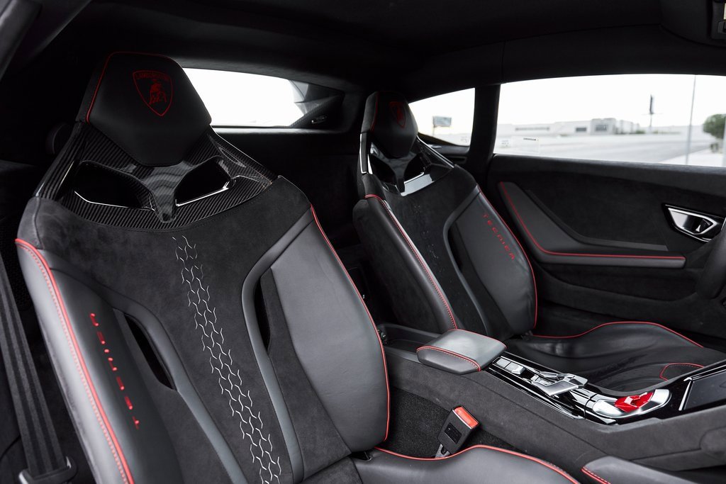 Used 2023 Lamborghini Huracan Tecnica image 46