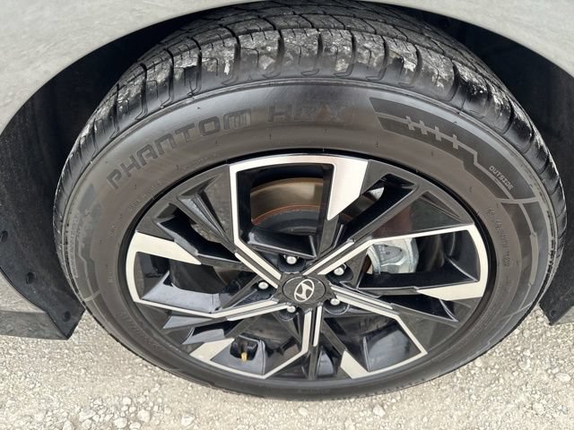 Used 2025 Hyundai Sonata SEL FWD image 21