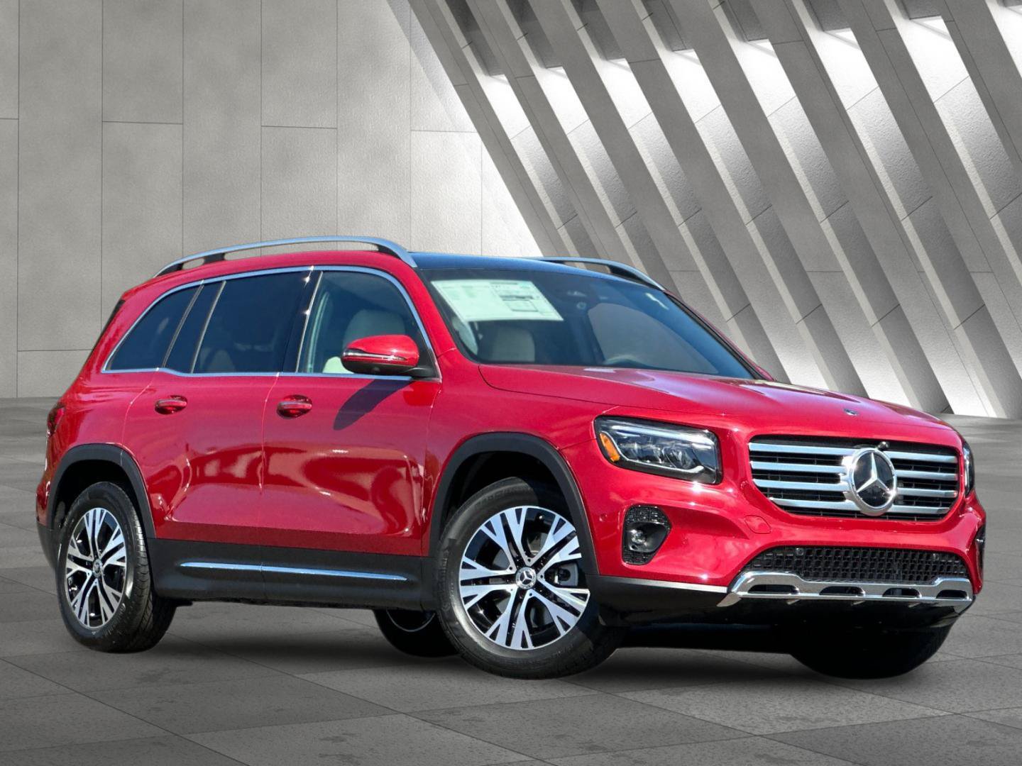 New 2026 Mercedes-Benz GLB 250 4MATIC image 2