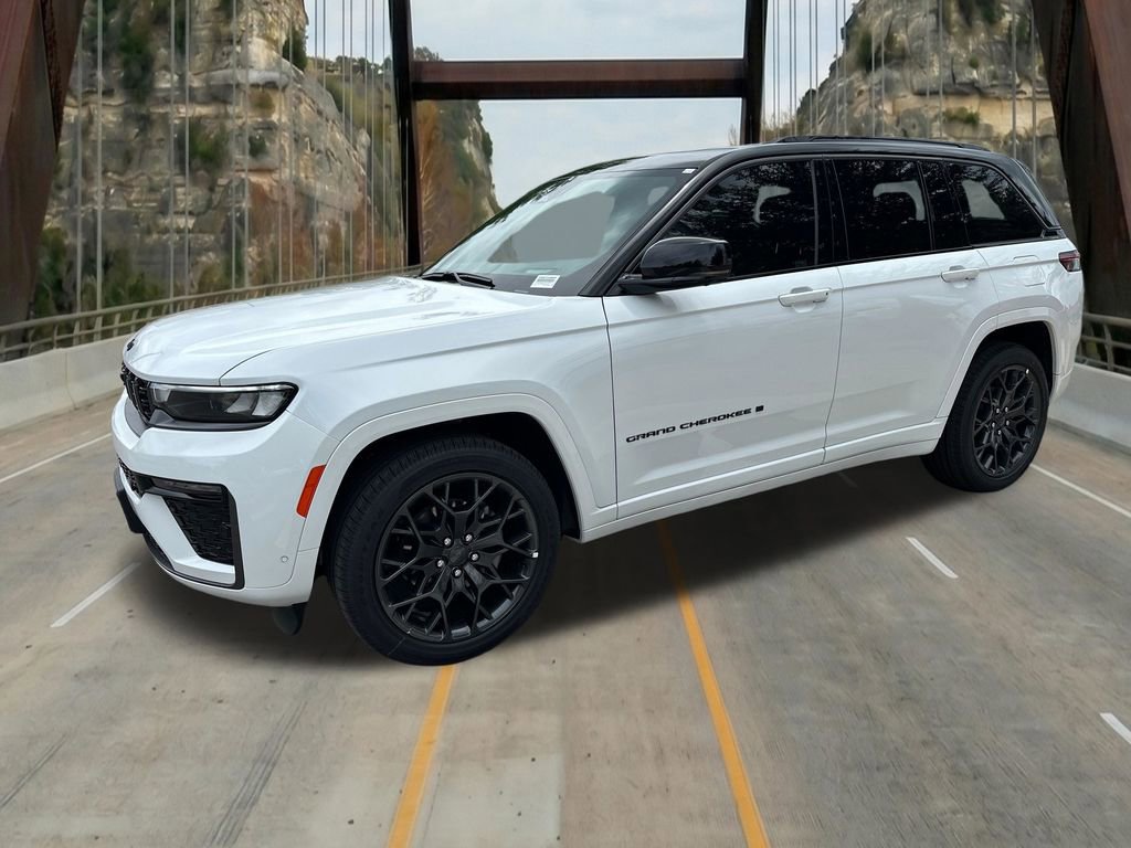 New 2026 Jeep Grand Cherokee Summit AWD/4WD image 3