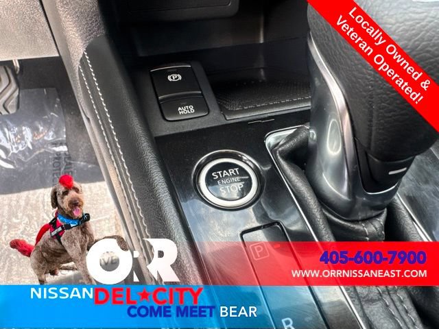 Used 2023 Nissan Kicks SR w/ SR Premium Package FWD image 28