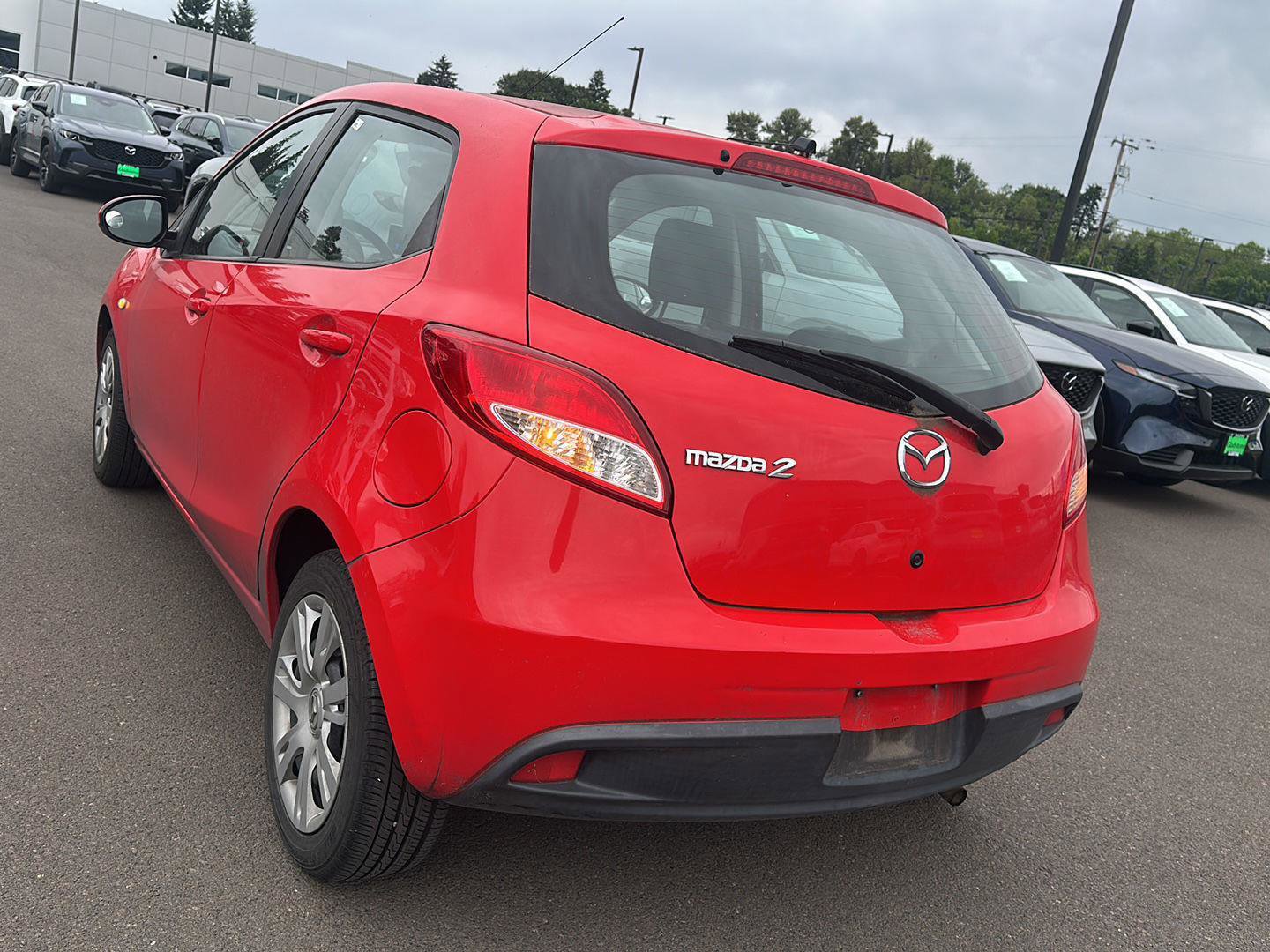Used 2013 MAZDA MAZDA2 Sport FWD image 8