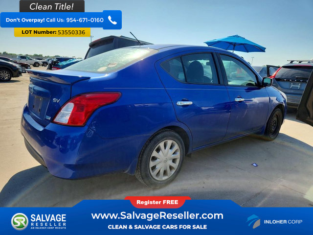Used 2016 Nissan Versa SV FWD image 4
