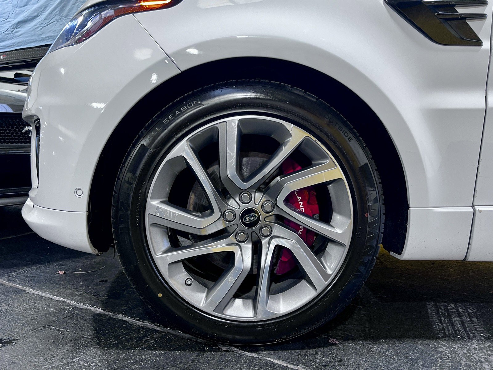 Used 2018 Land Rover Range Rover Sport HSE Dynamic image 30