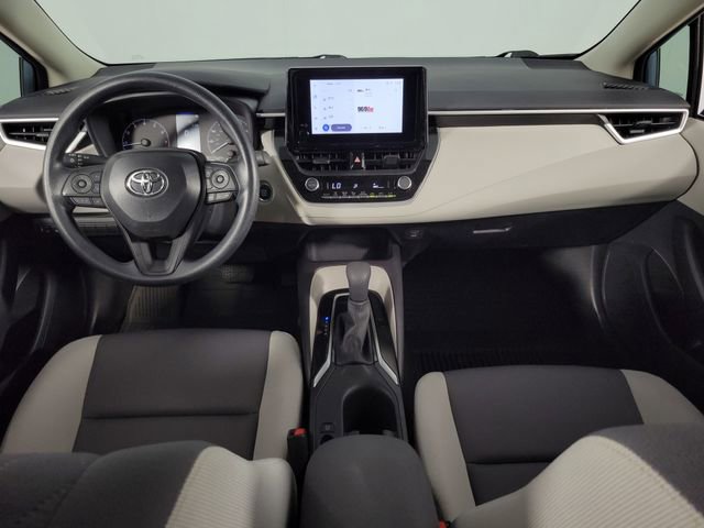 Used 2025 Toyota Corolla LE w/ Convenience Package image 27