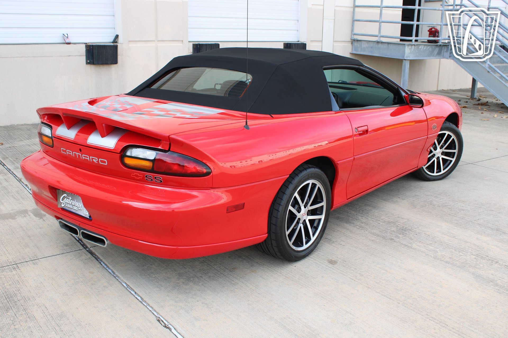 Used 2002 Chevrolet Camaro Z28 w/ SS Performance/Appearance Pkg RWD image 22