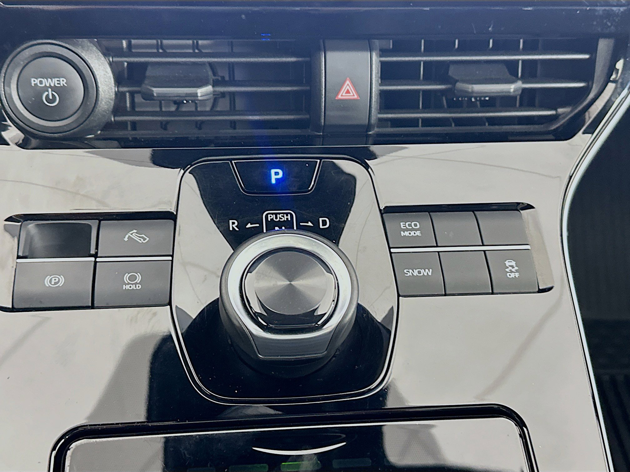 Used 2024 Toyota bZ4X XLE w/ Weather Package image 23