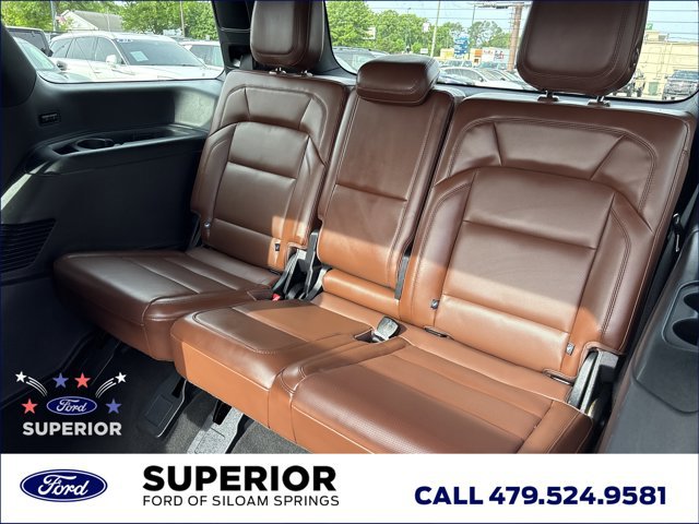 Used 2025 Lincoln Navigator Reserve AWD/4WD image 19