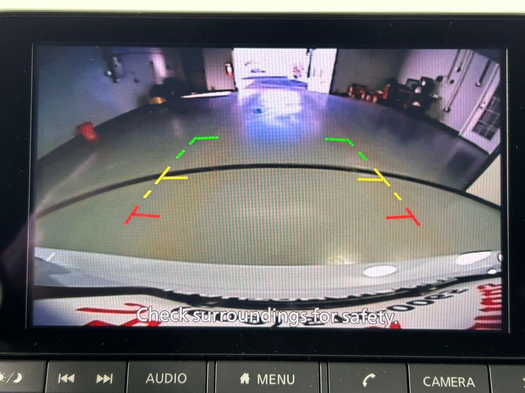 Used 2025 Nissan Altima 2.5 SR image 17