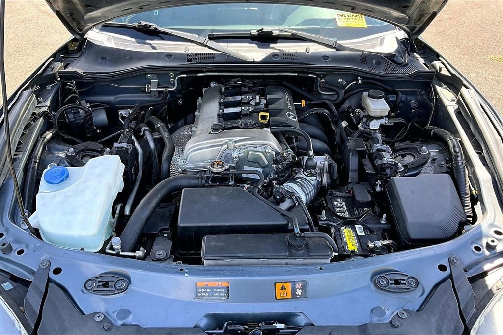 Used 2020 MAZDA MX-5 Miata RF Grand Touring RWD image 9