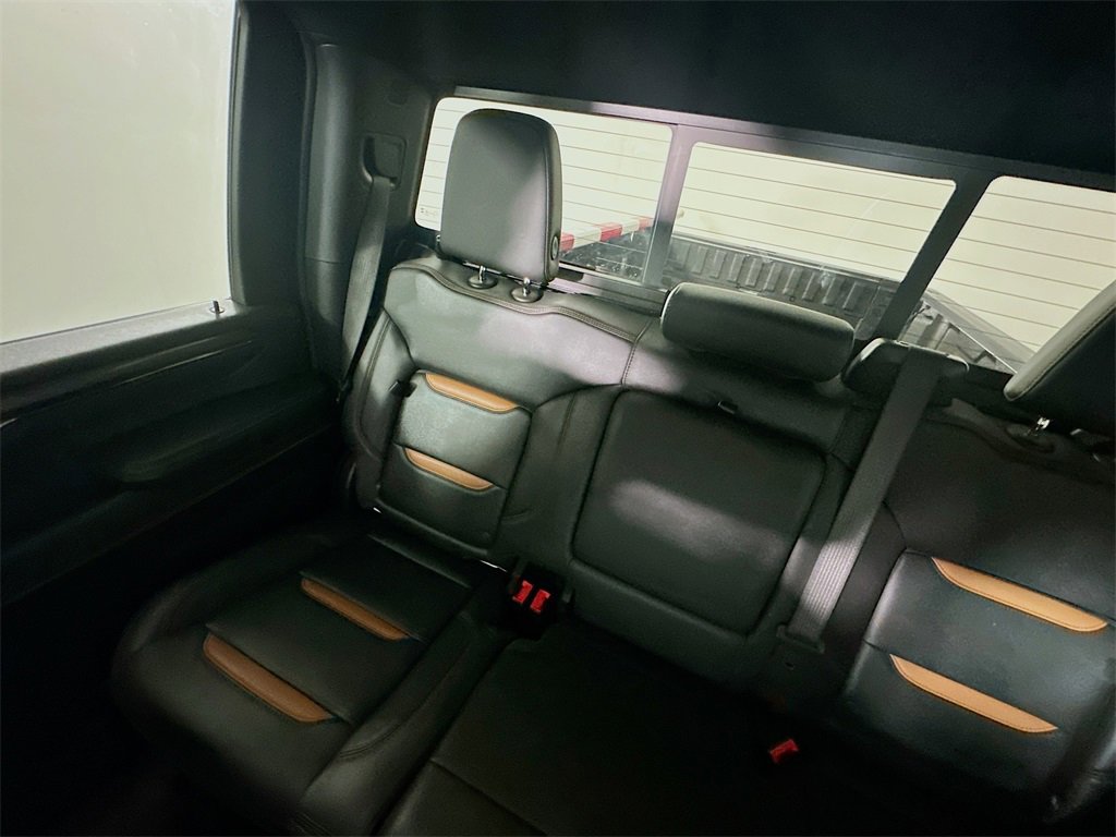 Used 2024 GMC Sierra 3500 AT4 w/ AT4 Premium Plus Package image 12