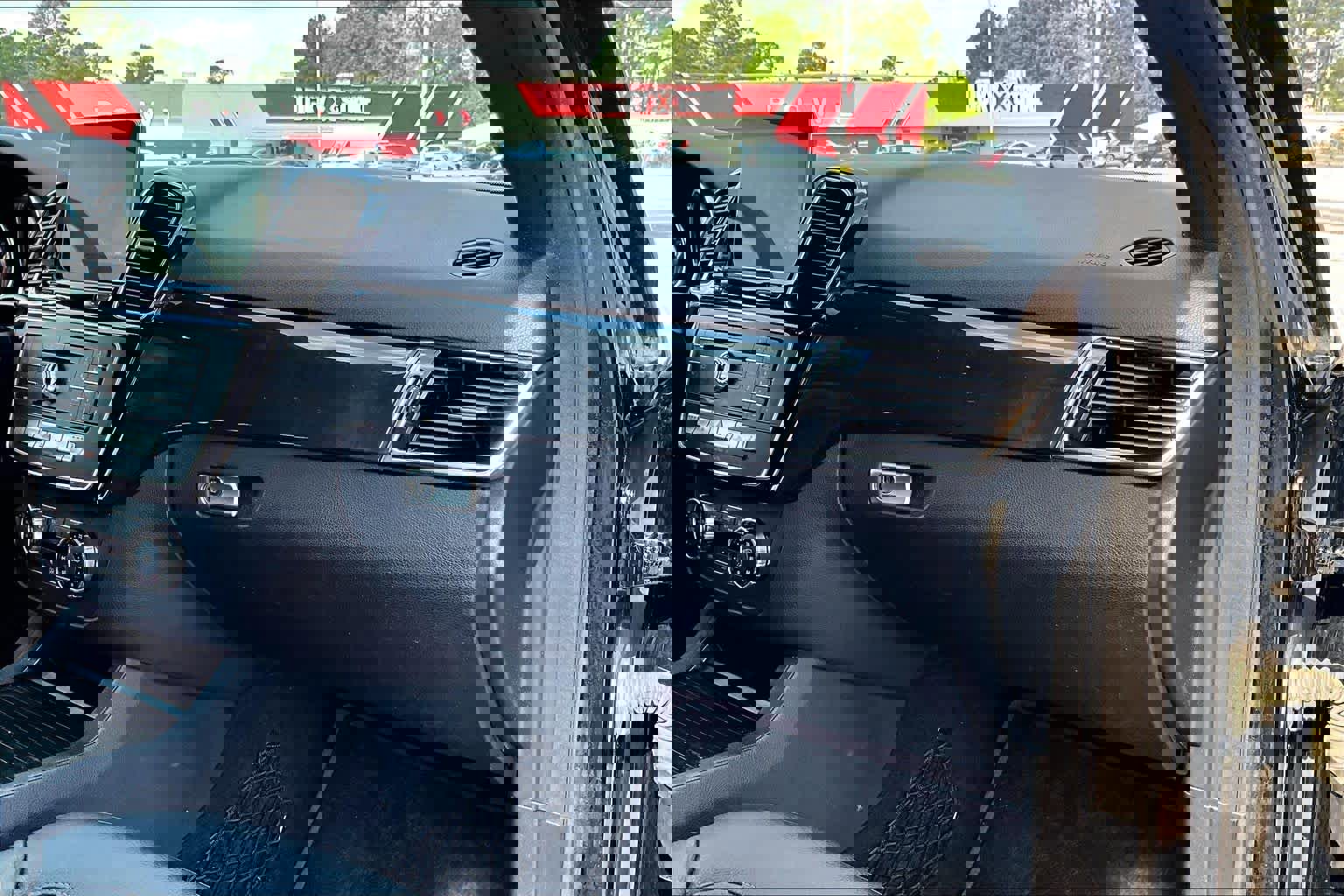 Used 2018 Mercedes-Benz GLE 350 image 19