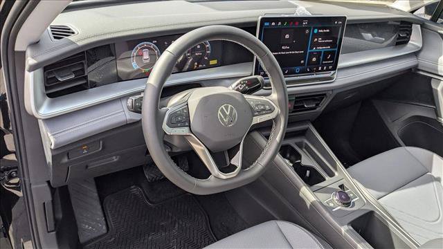 New 2026 Volkswagen Tiguan SE AWD/4WD image 11