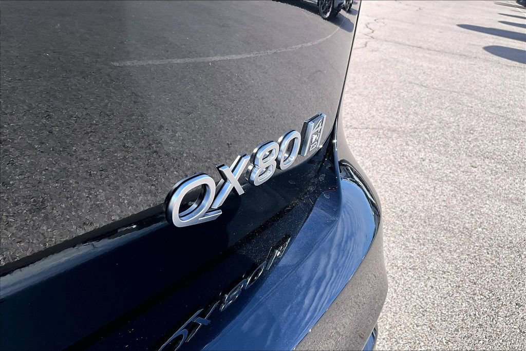 New 2026 INFINITI QX80 Luxe w/ Cargo Package AWD/4WD image 8