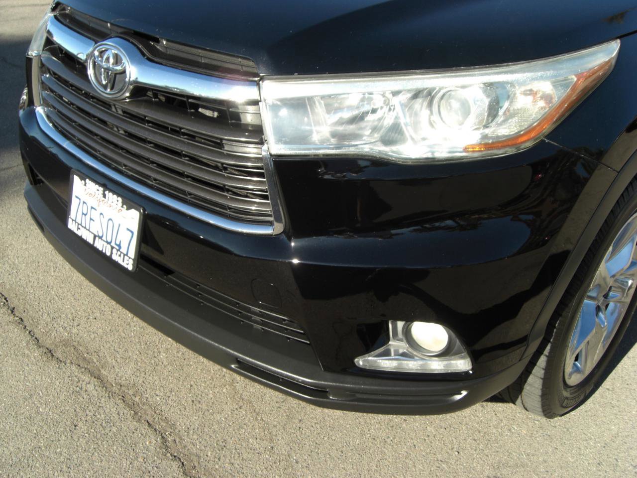 Used 2014 Toyota Highlander Limited FWD image 23