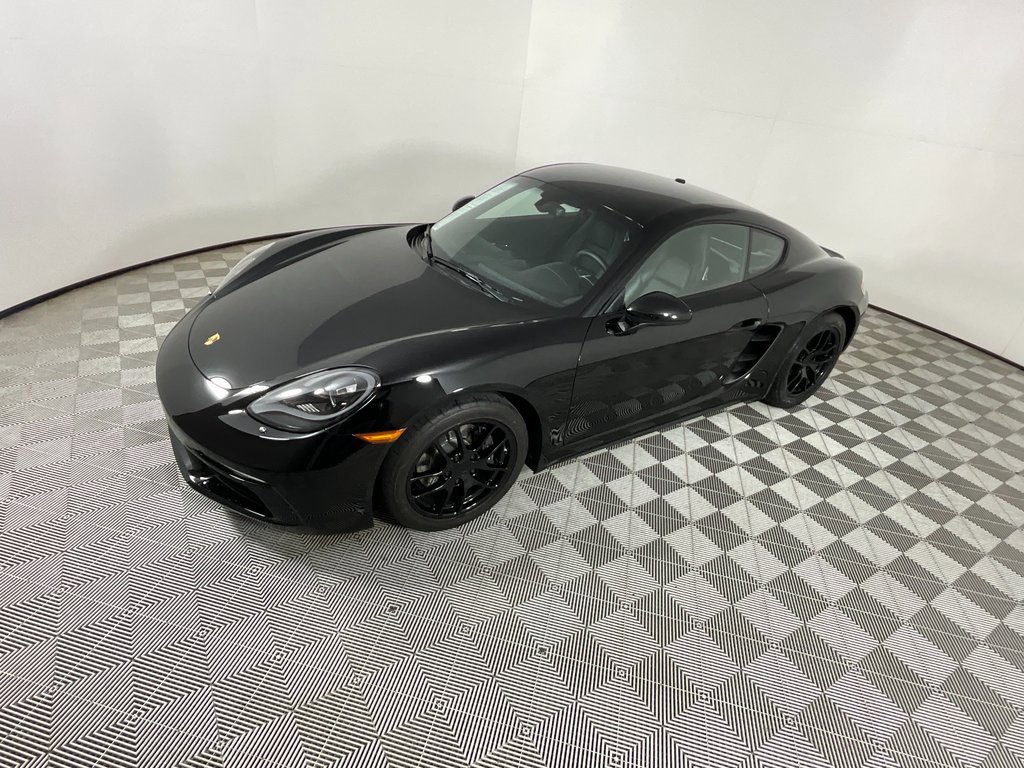 Used 2024 Porsche 718 Cayman image 8