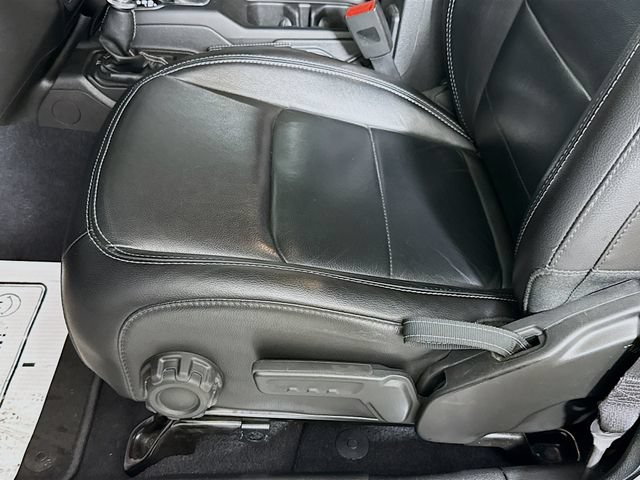 Used 2020 Jeep Gladiator Overland AWD/4WD image 17