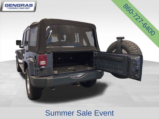 Certified 2017 Jeep Wrangler Unlimited Sahara w/ Connectivity Group AWD/4WD image 30
