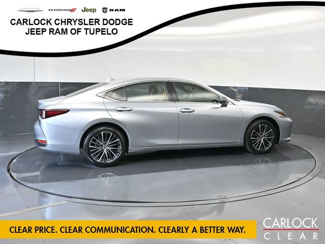 Used 2024 Lexus ES 250 w/ Premium Package AWD/4WD image 4
