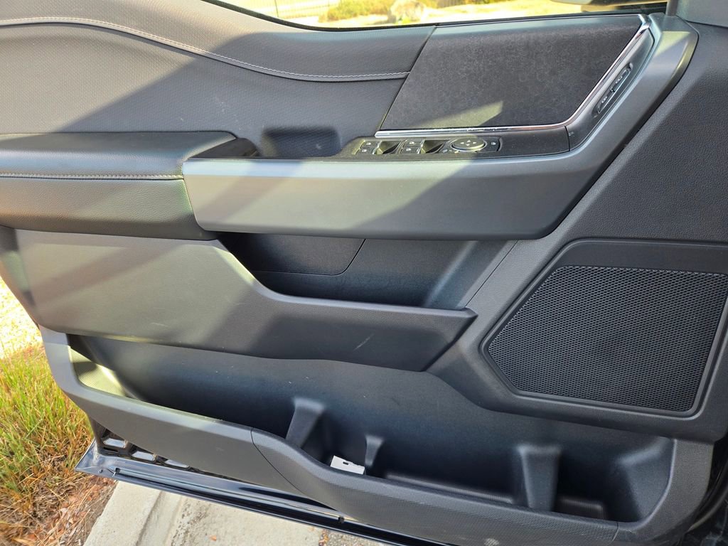 Used 2024 Ford F150 XLT w/ Mobile Office Package image 22