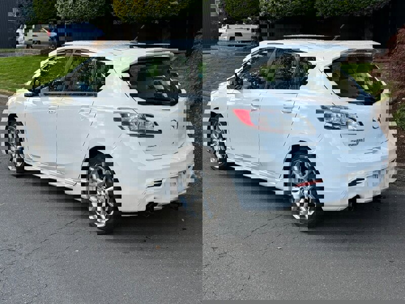 Used 2012 MAZDA MAZDA3 Touring w/ Mazdaspeed Tech Pkg image 3