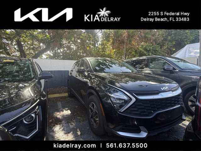 Used 2023 Kia Sportage LX image 6