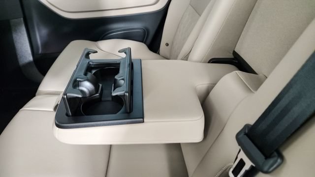 New 2026 Volvo XC90 T8 Plus w/ Protection Package AWD/4WD image 30
