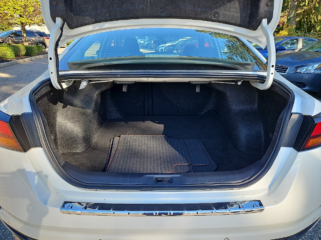 Certified 2023 Nissan Altima 2.5 SR w/ SR Premium Package FWD image 31