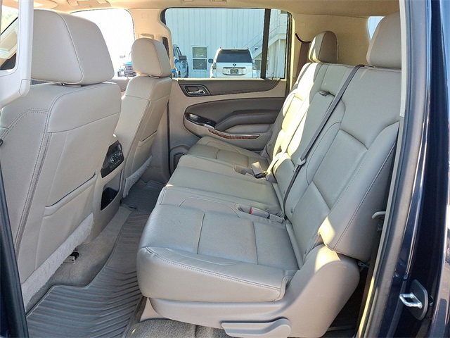 Used 2020 Chevrolet Suburban Premier image 10