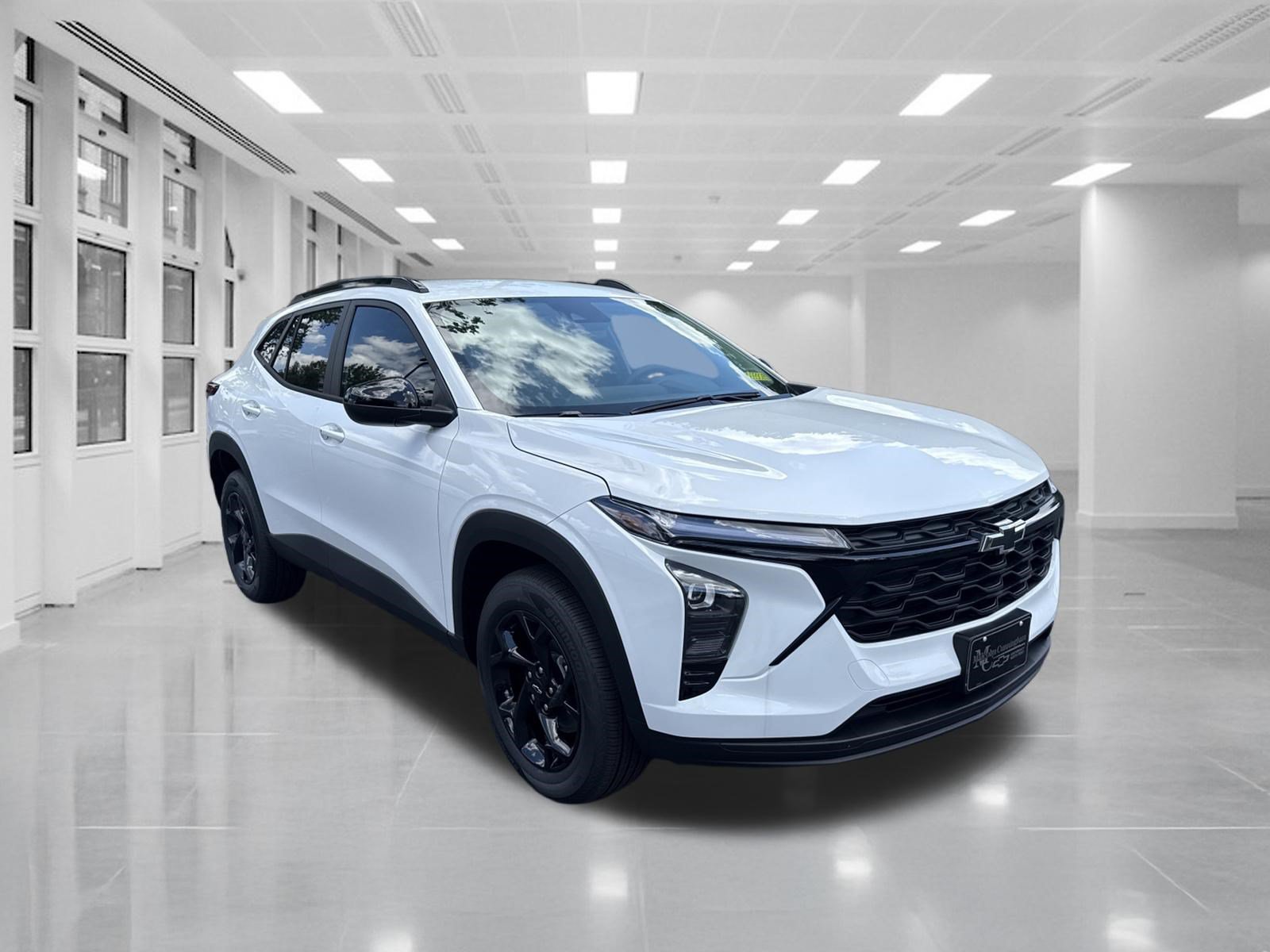 New 2026 Chevrolet Trax LT w/ Driver Confidence Package FWD image 3