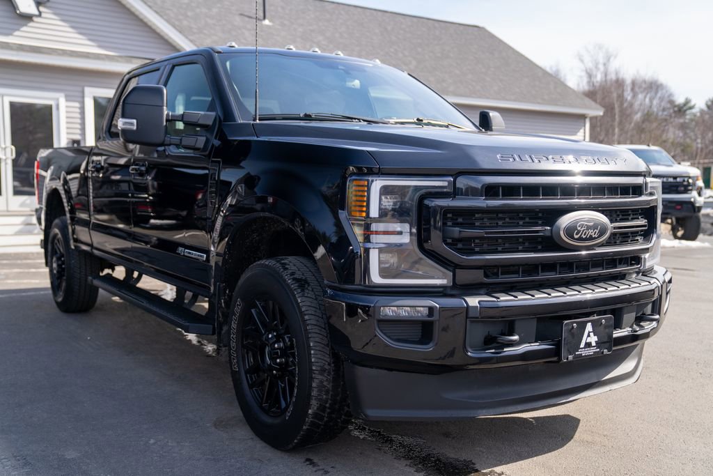 Used 2022 Ford F250 Lariat w/ Black Appearance Package image 8